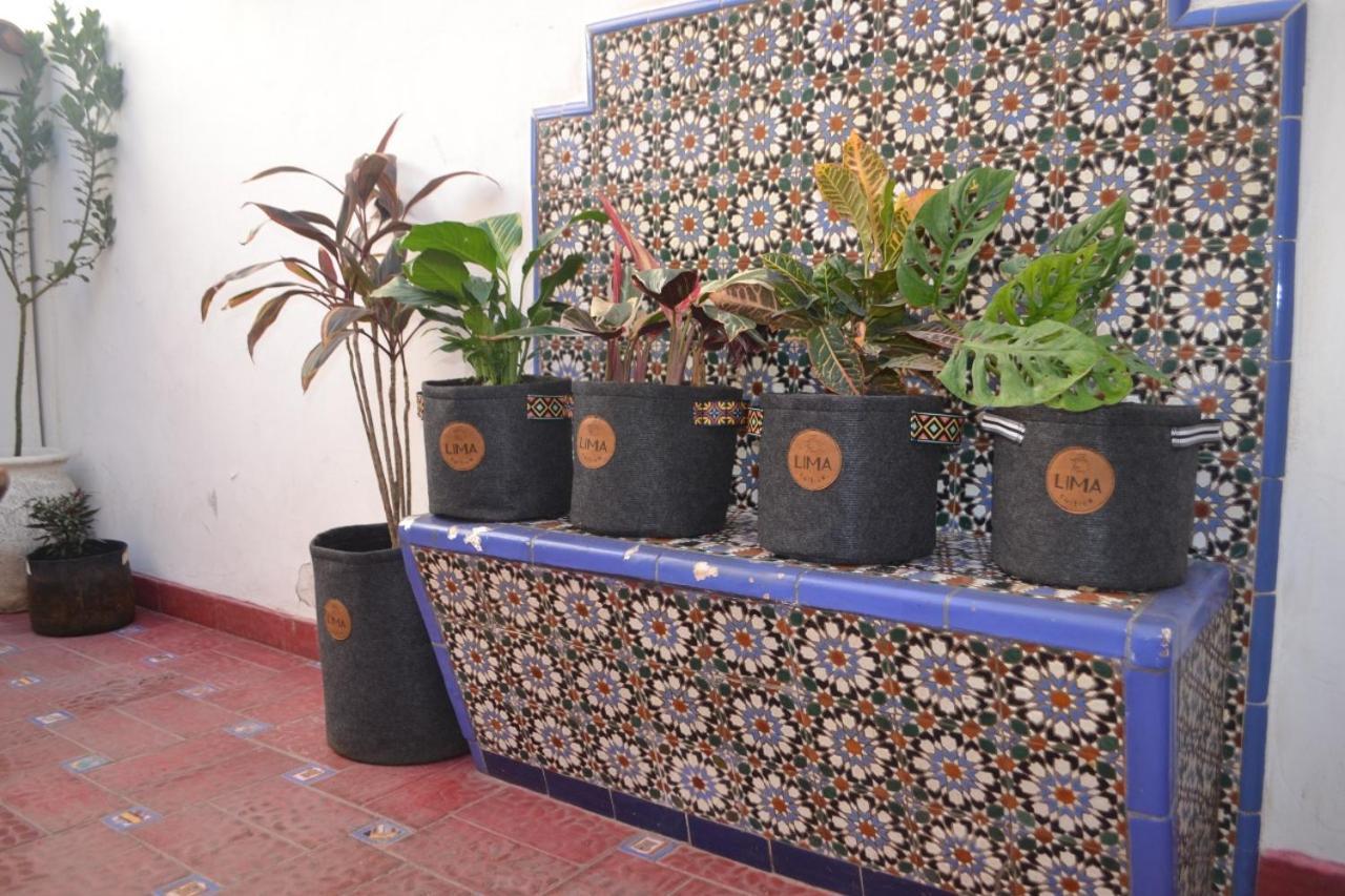 Casa Flora Bed And Breakfast San Juan Exterior photo